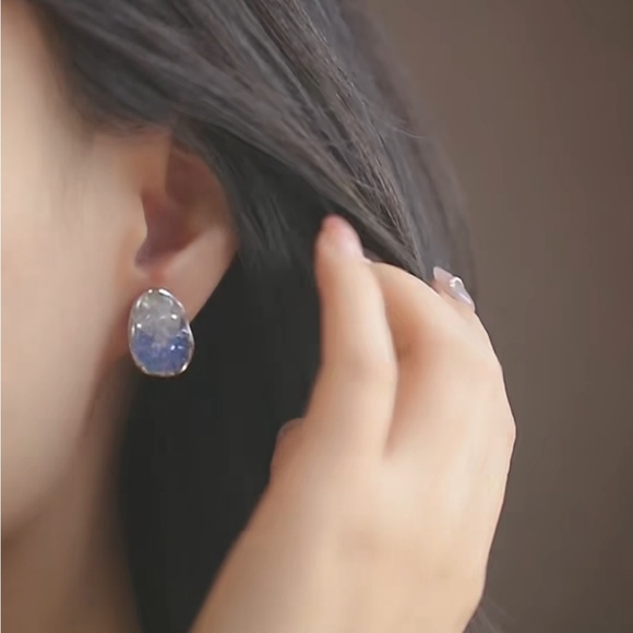 🎀Cute earrings🎀 - Picture 4 of 4